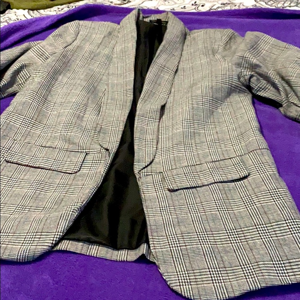 Stylish never worn blazer